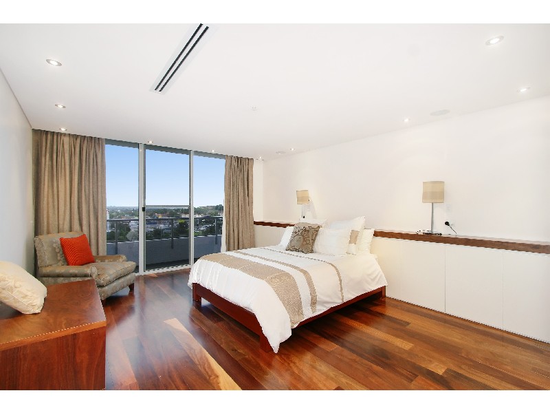 Cnr Smith and Young Streets, Wollongong NSW 2500