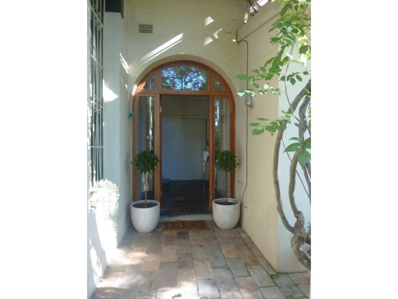 72A Wallaroy Road, Woollahra NSW 2025