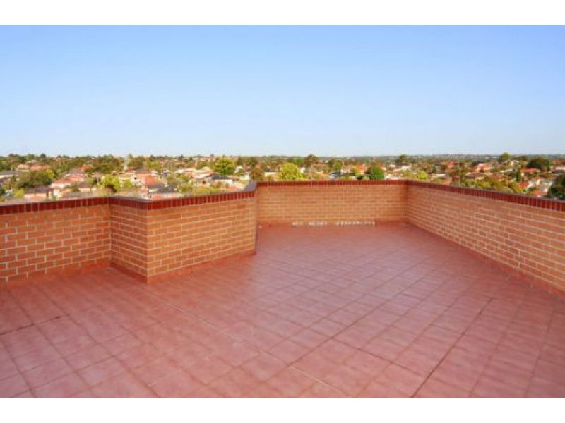 31/7-9 Cross Street, Bankstown NSW 2200