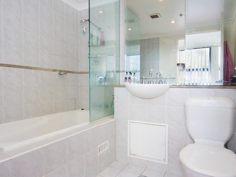 1208/174-182 GOULBURN STREET, Surry Hills NSW 2010