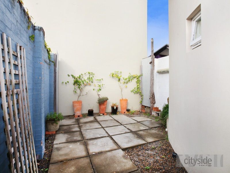 13 Telopea Street, Redfern NSW 2016