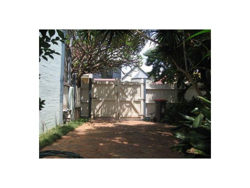 35 Phillip Street, Newtown NSW 2042