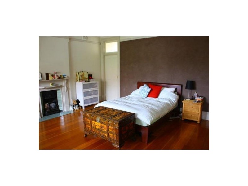 35 Phillip Street, Newtown NSW 2042