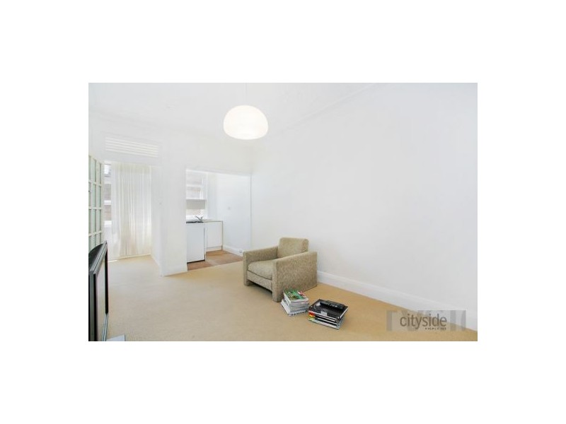 18/10 Clapton Plc, Darlinghurst NSW 2010