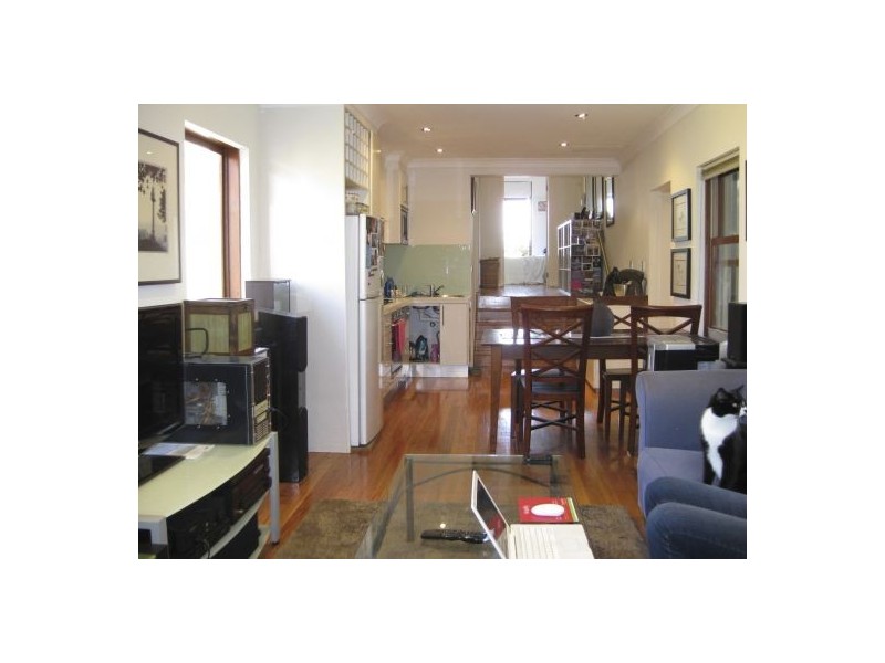 2/62 Erskineville Road, Erskineville NSW 2043