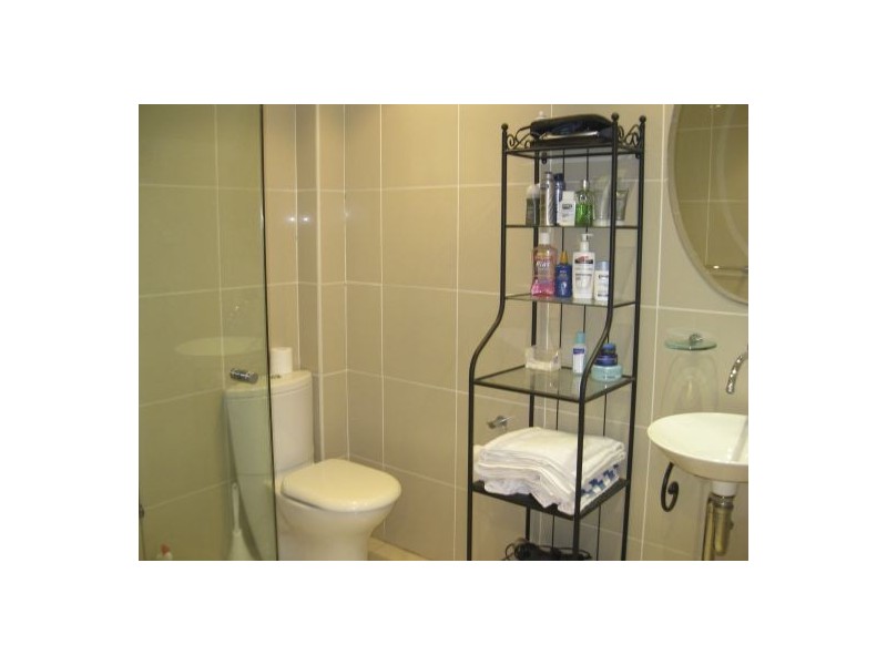 2/62 Erskineville Road, Erskineville NSW 2043