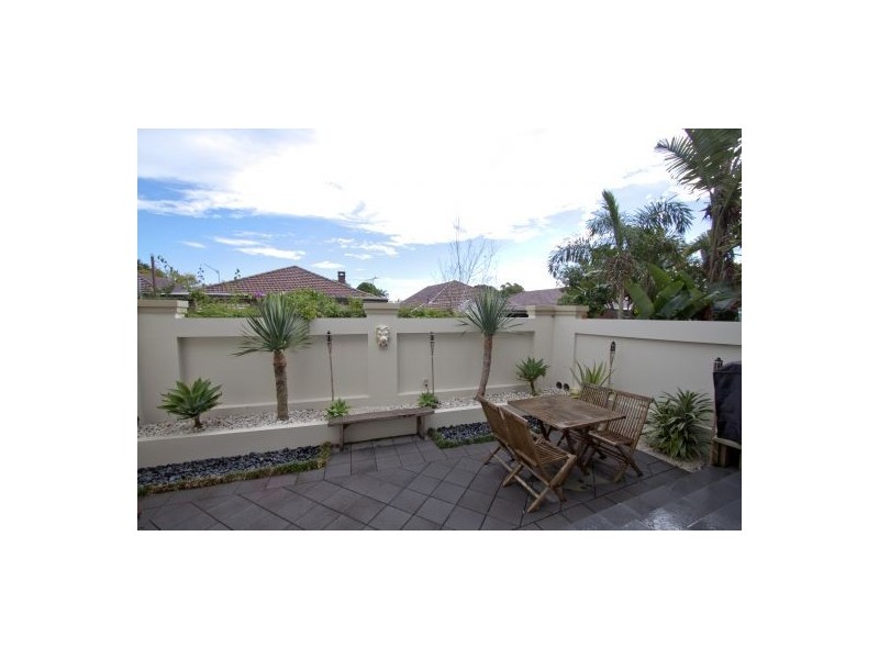 12 Farrow Lane, Tempe NSW 2044