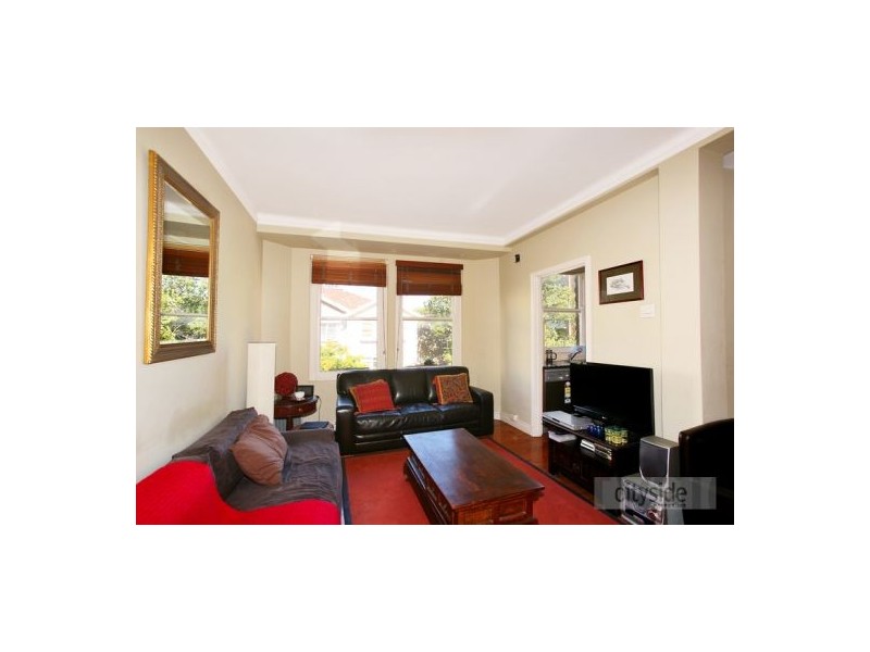 15/2  McDonald Street, Potts Point NSW 2011
