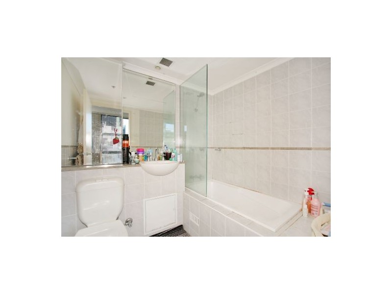 1305/174 Goulburn Street, Surry Hills NSW 2010