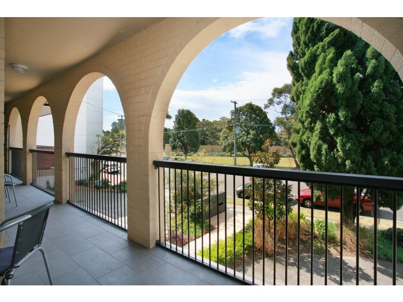 2/33 Burrows Street, Arncliffe NSW 2205