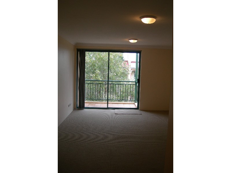 39/1 linthorpe Street, Newtown NSW 2042