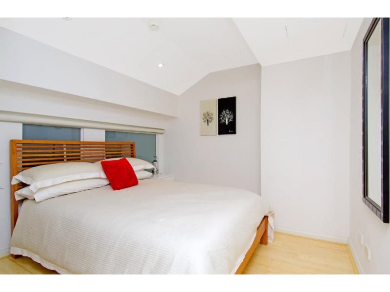 558/6 Cowper Wharf Roadway, Woolloomooloo NSW 2011