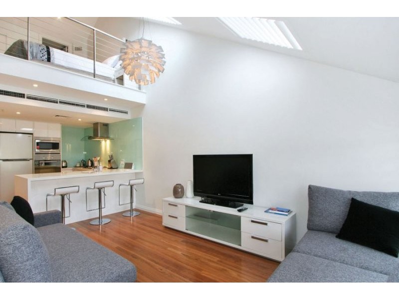 580/6 Cowper Wharf Roadway, Woolloomooloo NSW 2011