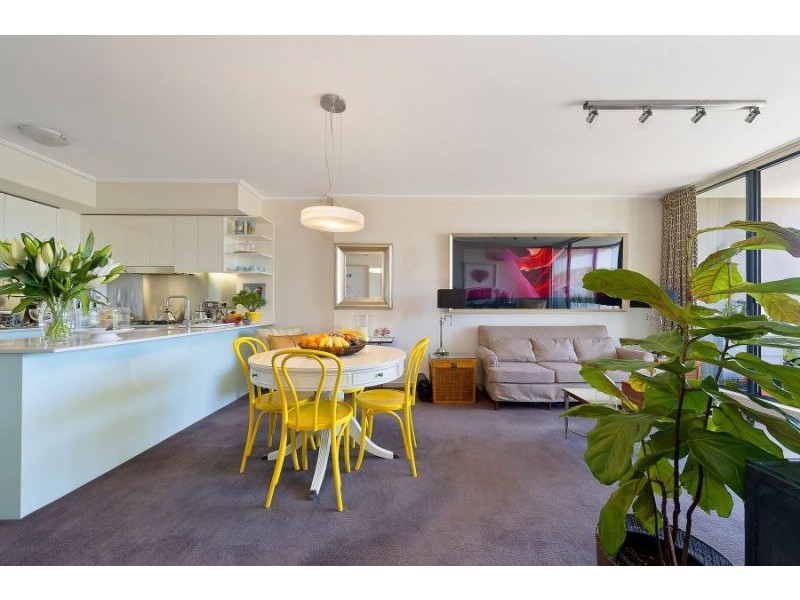 E604/1-11 Hunter Street, Waterloo NSW 2017