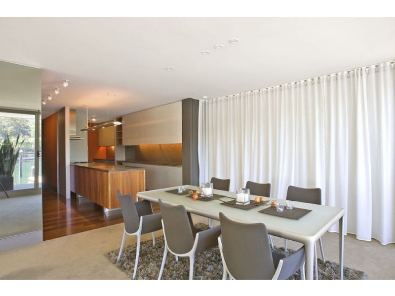 222/6 Cowper Wharf Roadway, Woolloomooloo NSW 2011