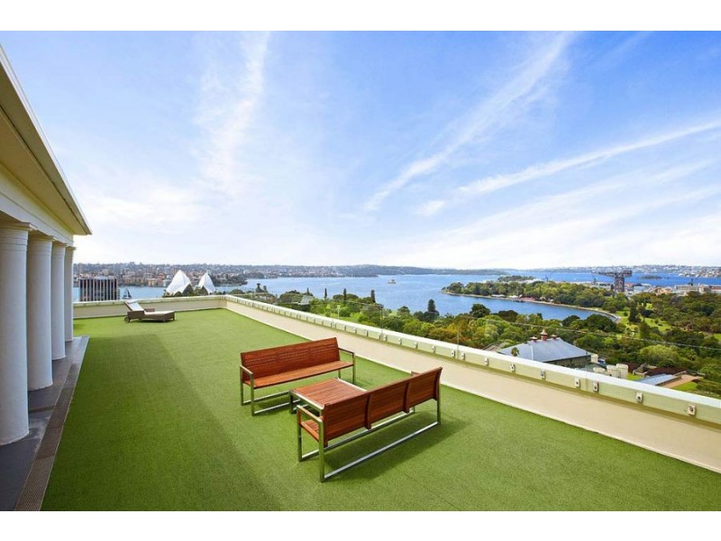 704/125 Macquarie Street, Sydney NSW 2000