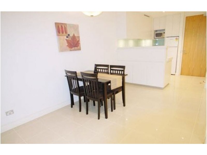 708/8 Glen Street, Milsons Point NSW 2061