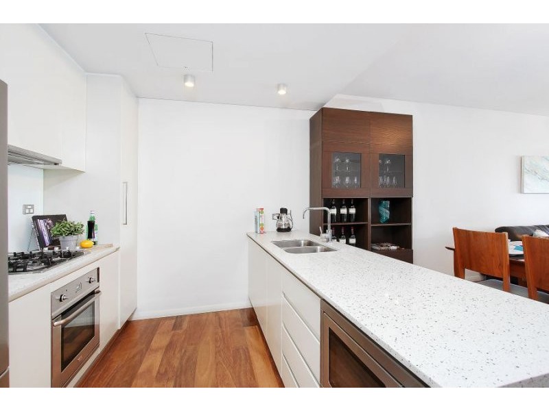 102/300 Pacific Highway, Crows Nest NSW 2065