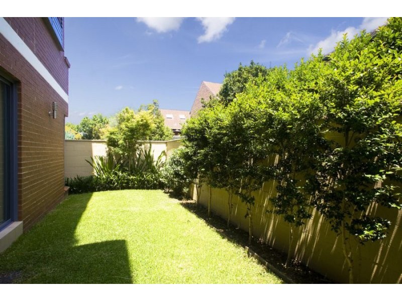 2/107 Chandos, Crows Nest NSW 2065