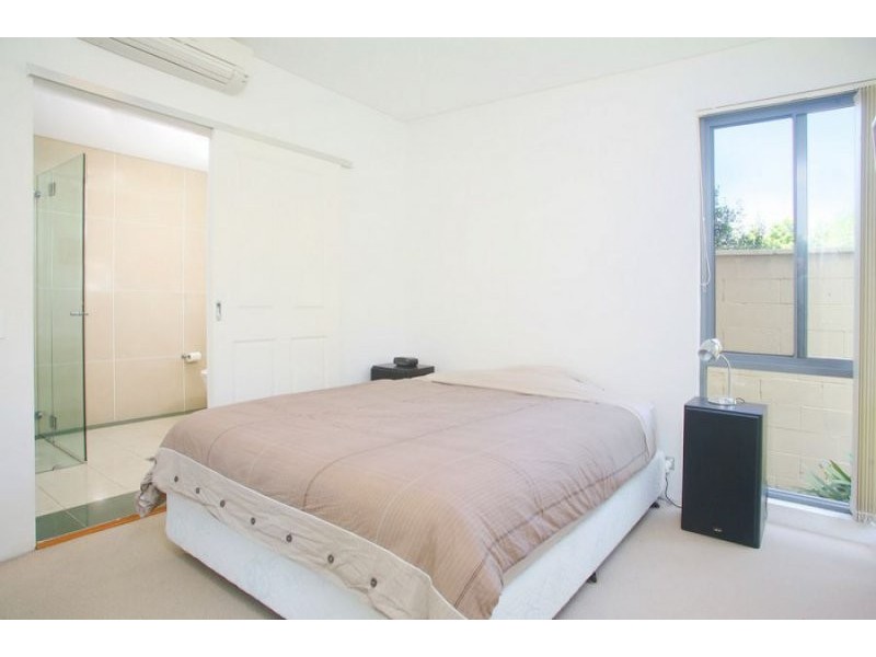 2/107 Chandos, Crows Nest NSW 2065