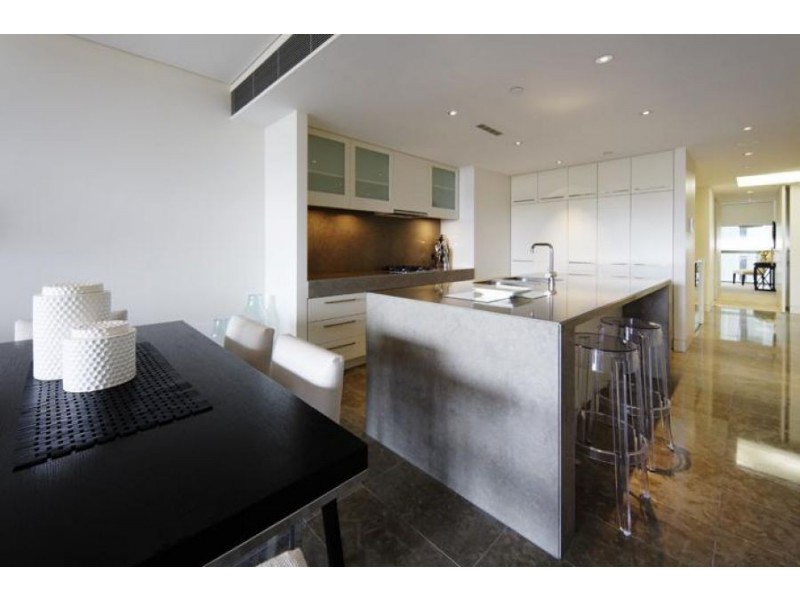 706/185 Macquarie Street, Sydney NSW 2000