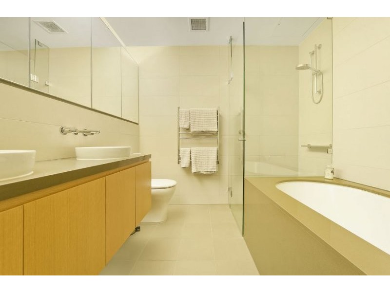 18B/2 Distillery Drive, Pyrmont NSW 2009