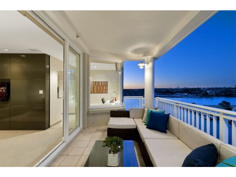 1005/42 Refinery Drive, Pyrmont NSW 2009