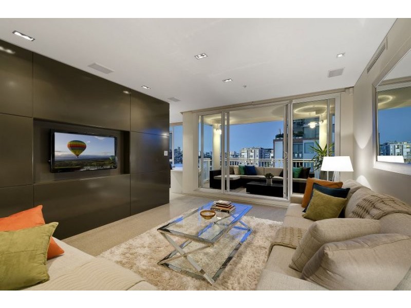 1005/42 Refinery Drive, Pyrmont NSW 2009