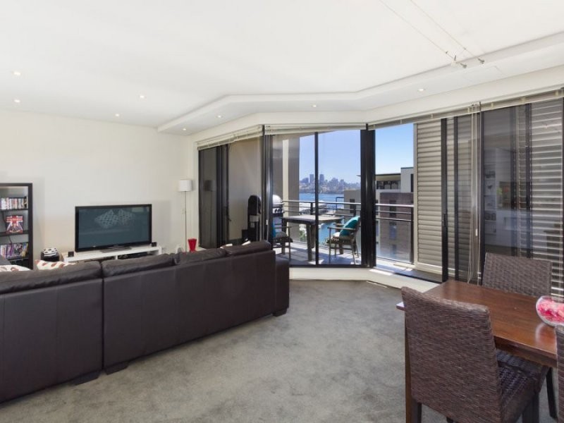 D903/24-26 Point Street, Pyrmont NSW 2009