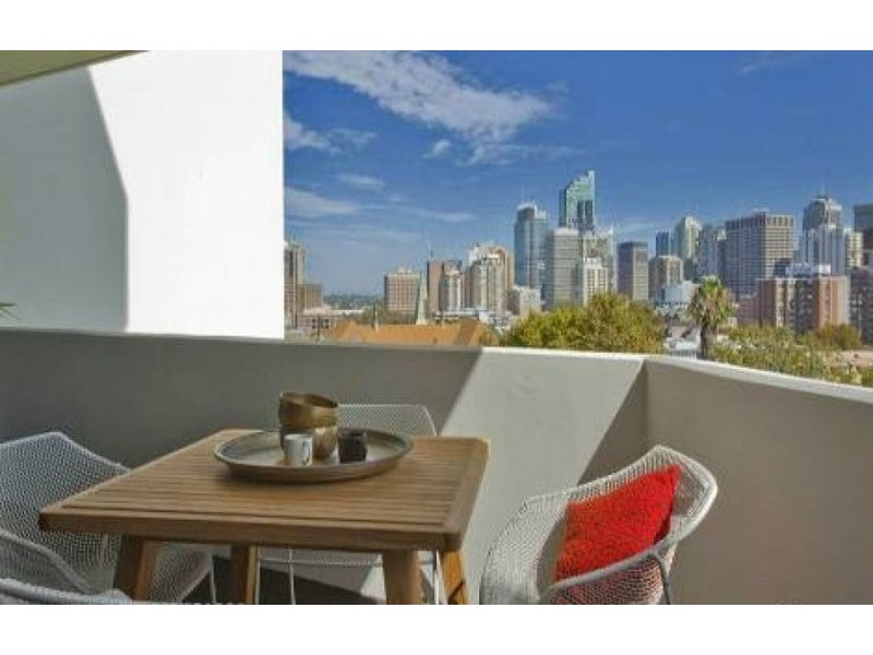 702/425 Bourke Street, Surry Hills NSW 2010