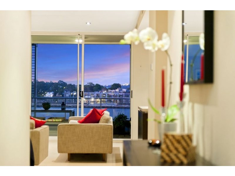 702/32 Refinery Drive, Pyrmont NSW 2009