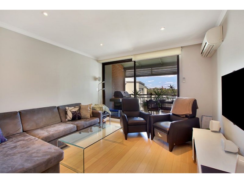 1007/41 Refinery Drive, Pyrmont NSW 2009