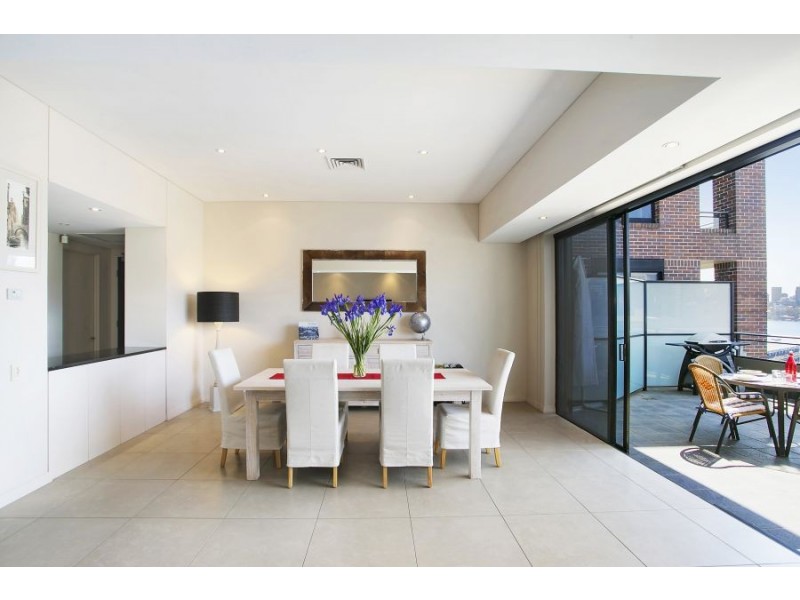 E1005/26 Point Street, Pyrmont NSW 2009