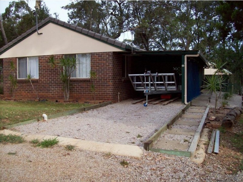 12 Blue Water Cresc., Macleay Island QLD 4184
