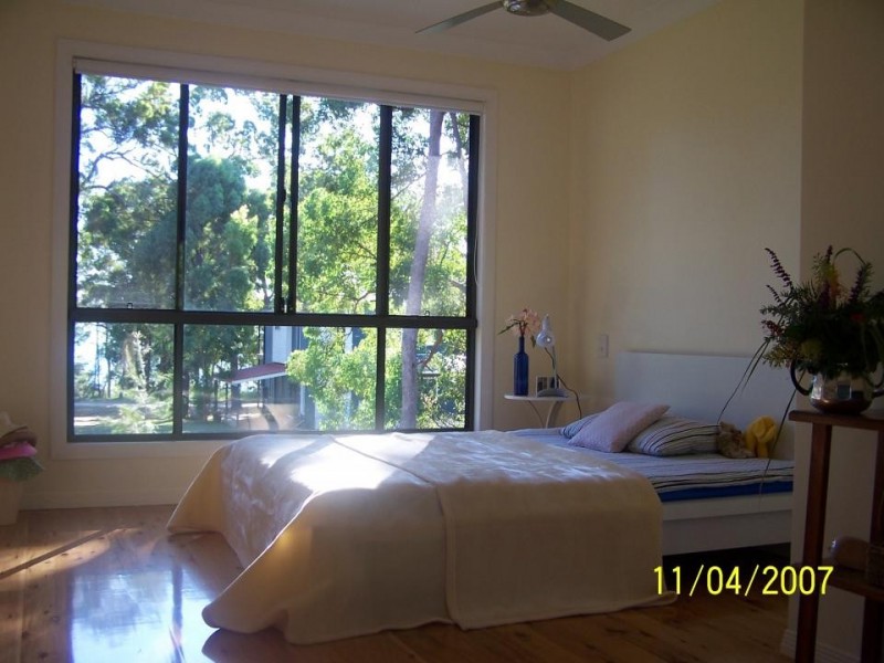 31 President Terrace, Macleay Island QLD 4184