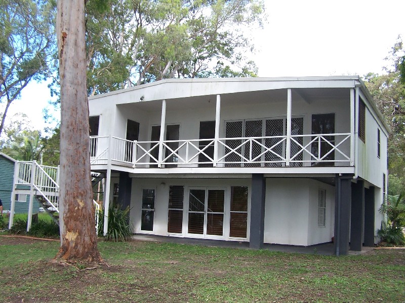 3 Attunga Street, Macleay Island QLD 4184
