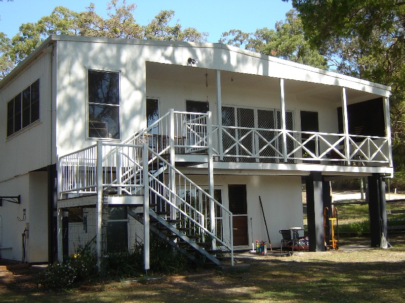 3 Attunga Street, Macleay Island QLD 4184