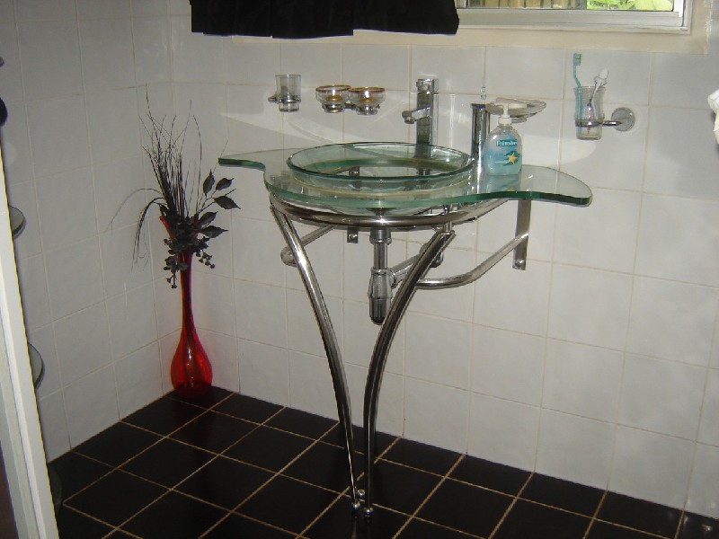 17 Coorong Street, Macleay Island QLD 4184