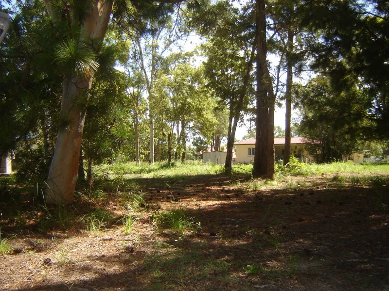 13 Kevin Street, Macleay Island QLD 4184