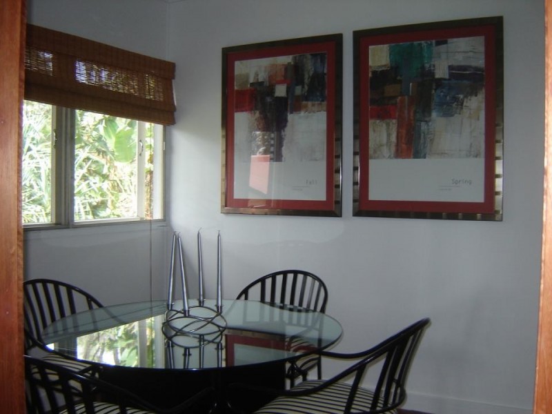 64 Charles Terrace, Macleay Island QLD 4184