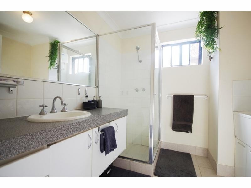 18E Kirkham Hill Terrace, Maylands WA 6051
