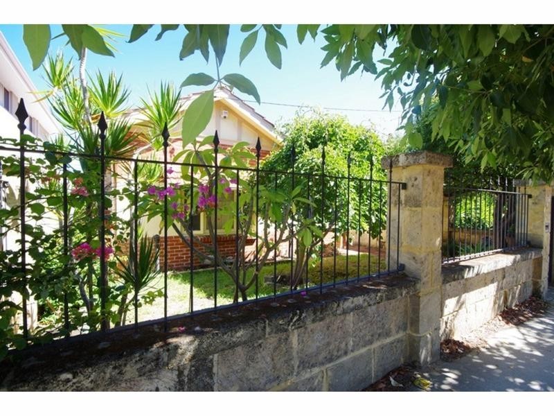 19 Kimberley Street, West Leederville WA 6007