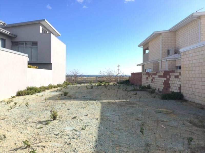 38 Orsino Boulevard, North Coogee WA 6163