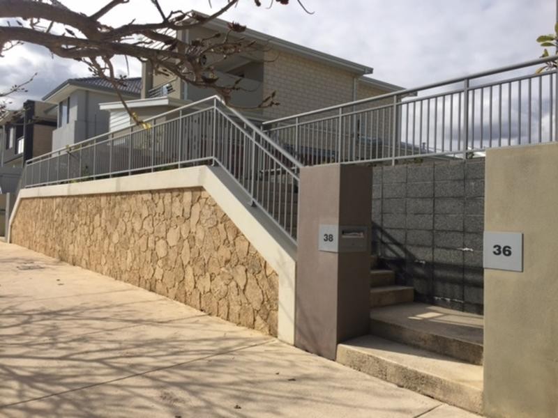 38 Orsino Boulevard, North Coogee WA 6163