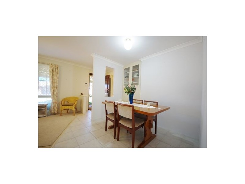 30 Gilroyd Loop, Ballajura WA 6066