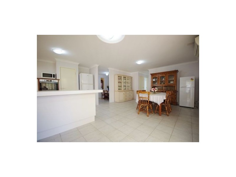 30 Gilroyd Loop, Ballajura WA 6066