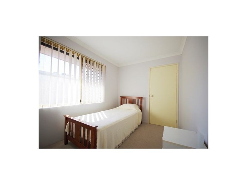 30 Gilroyd Loop, Ballajura WA 6066