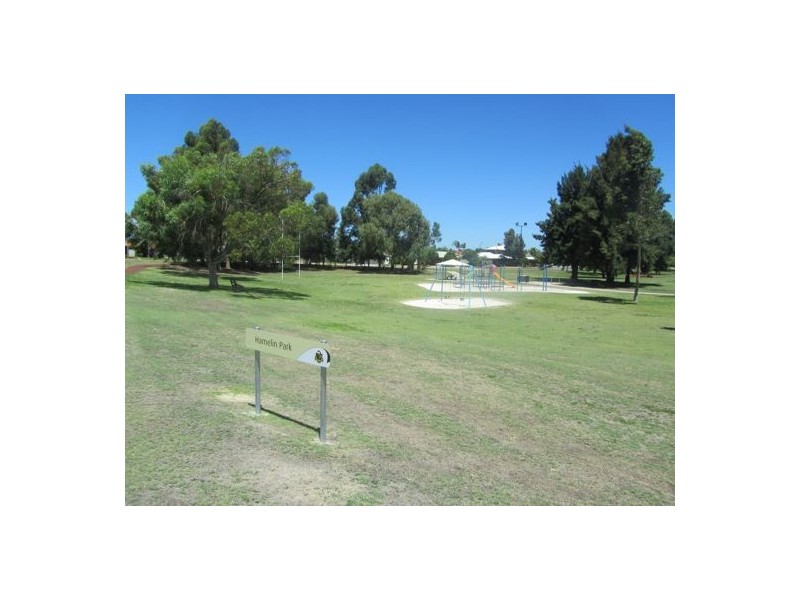 30 Gilroyd Loop, Ballajura WA 6066