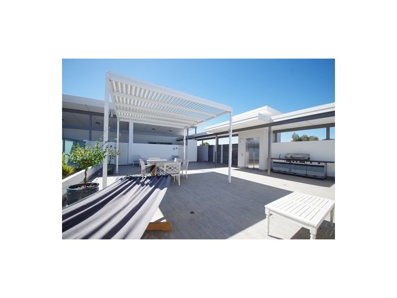 8/3 Nangar Street, Yokine WA 6060