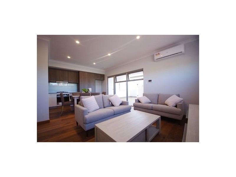 8/3 Nangar Street, Yokine WA 6060